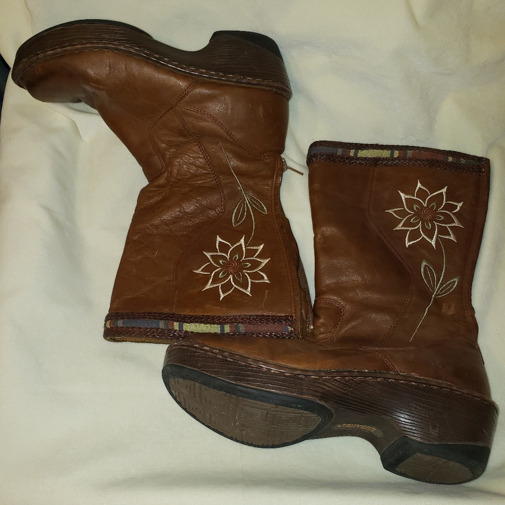 Durango embroidered boots
